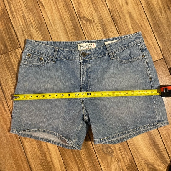 Levi Strauss signature women's denim short size 18 - Picture 11 of 11